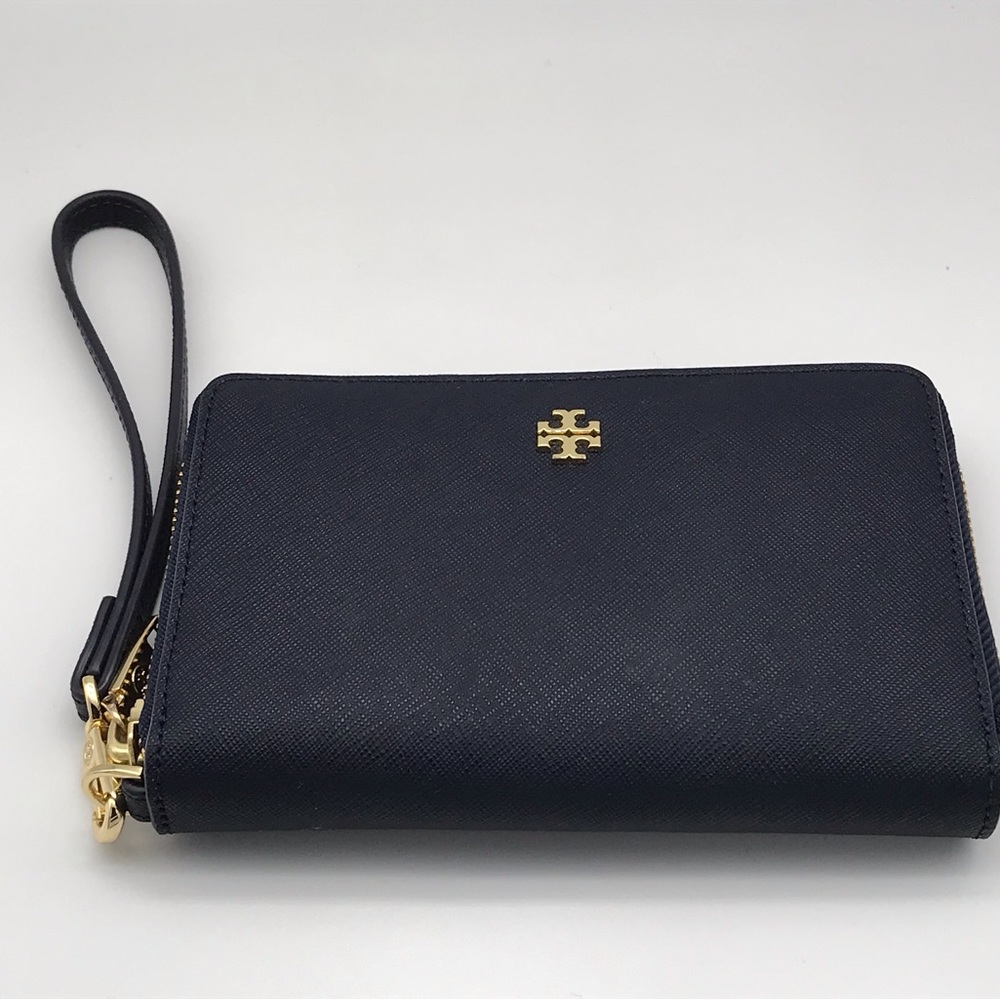 NWOT TORY BURCH NAVY WALLET WITH DETACHABLE WRISTLET STRAP